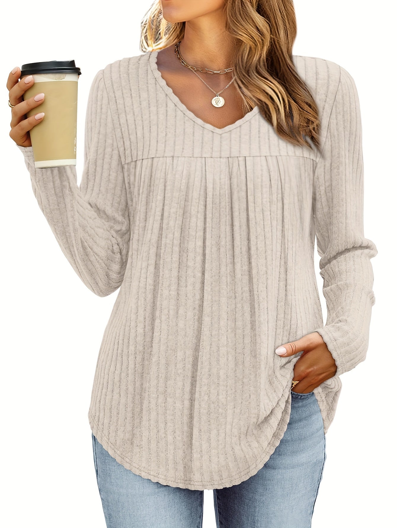 Helle™ | Let strikbluse med V-hals
