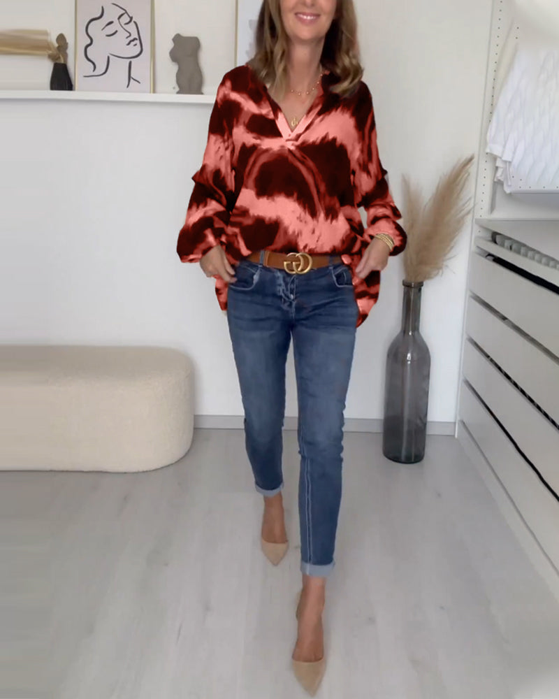 Sofie | Løs bluse med kunstnerisk mønster