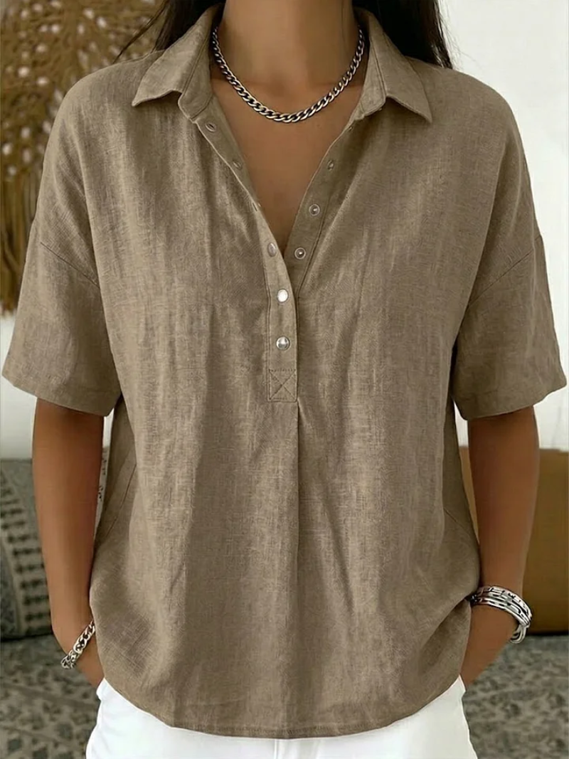 Freja™ | Elegant bluse med krave og knaplukning
