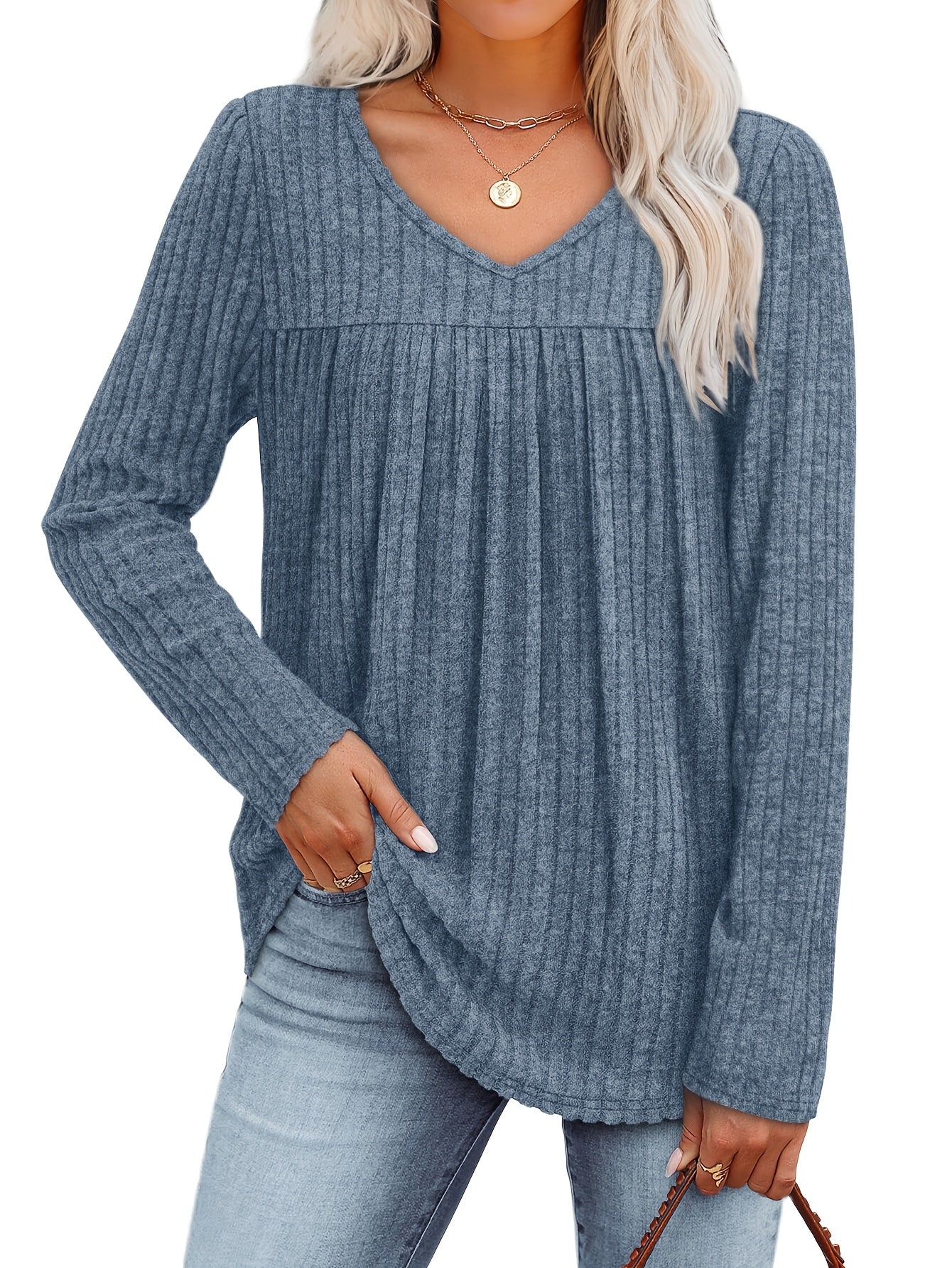 Helle™ | Let strikbluse med V-hals