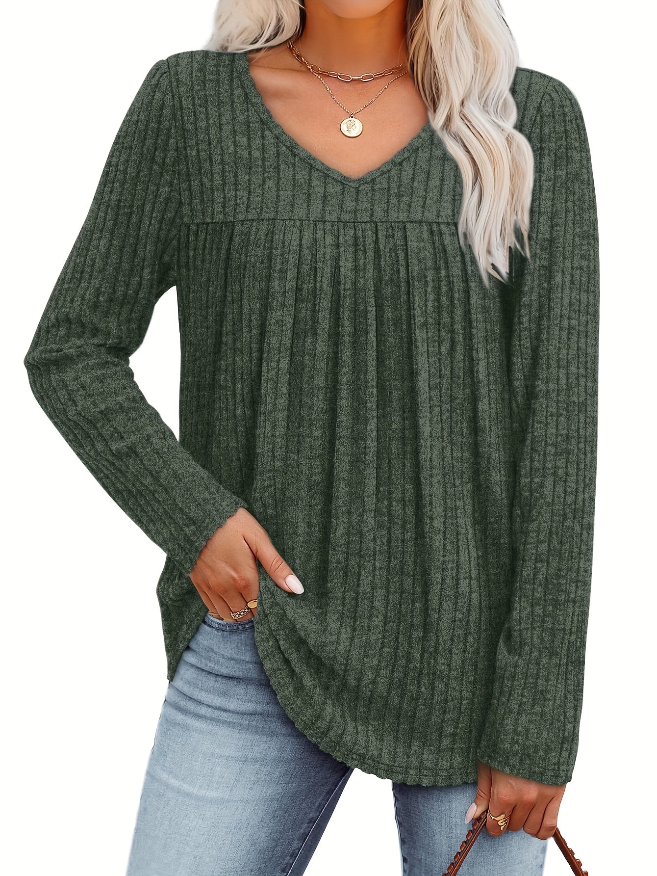 Helle™ | Let strikbluse med V-hals