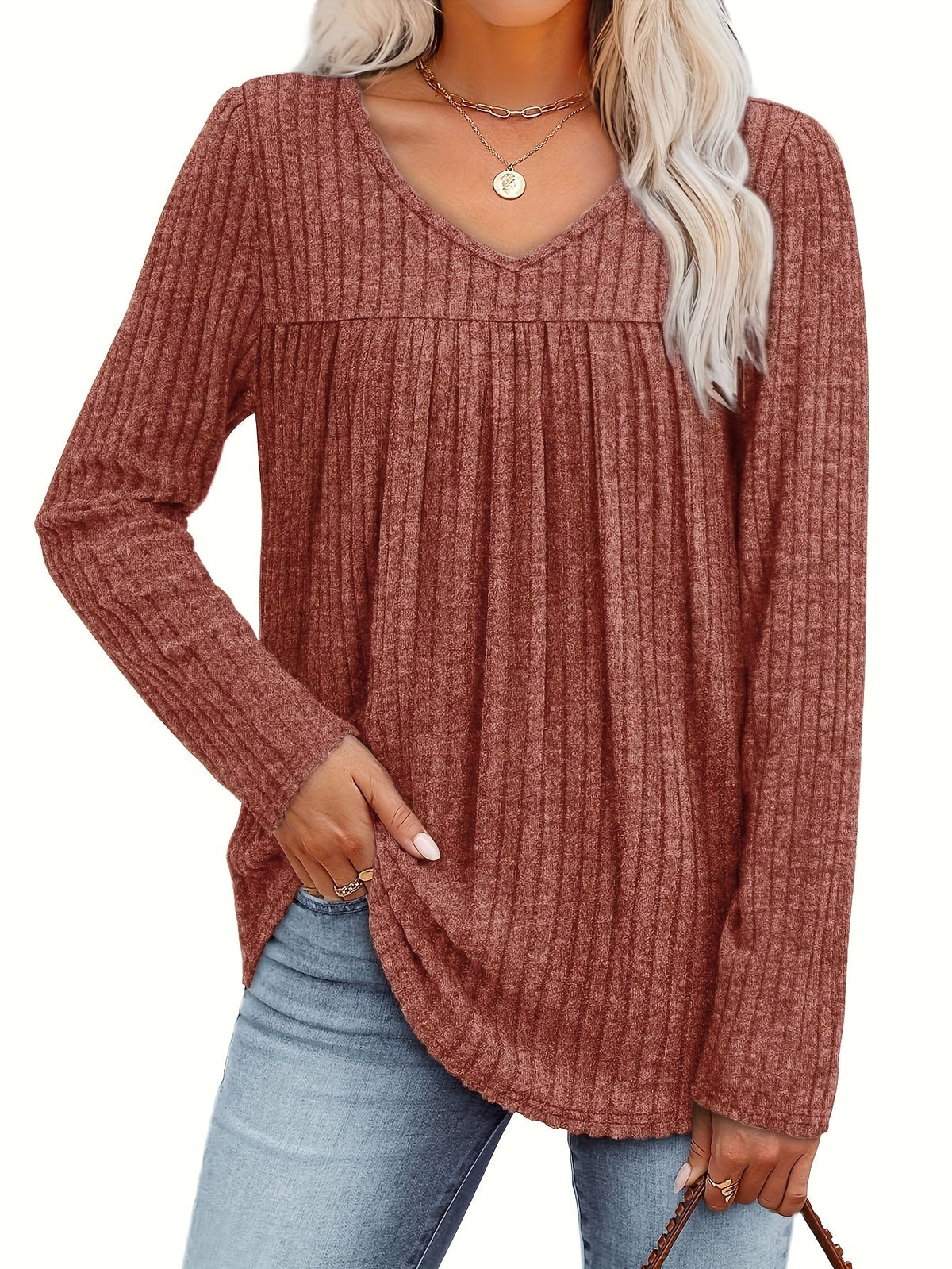 Helle™ | Let strikbluse med V-hals