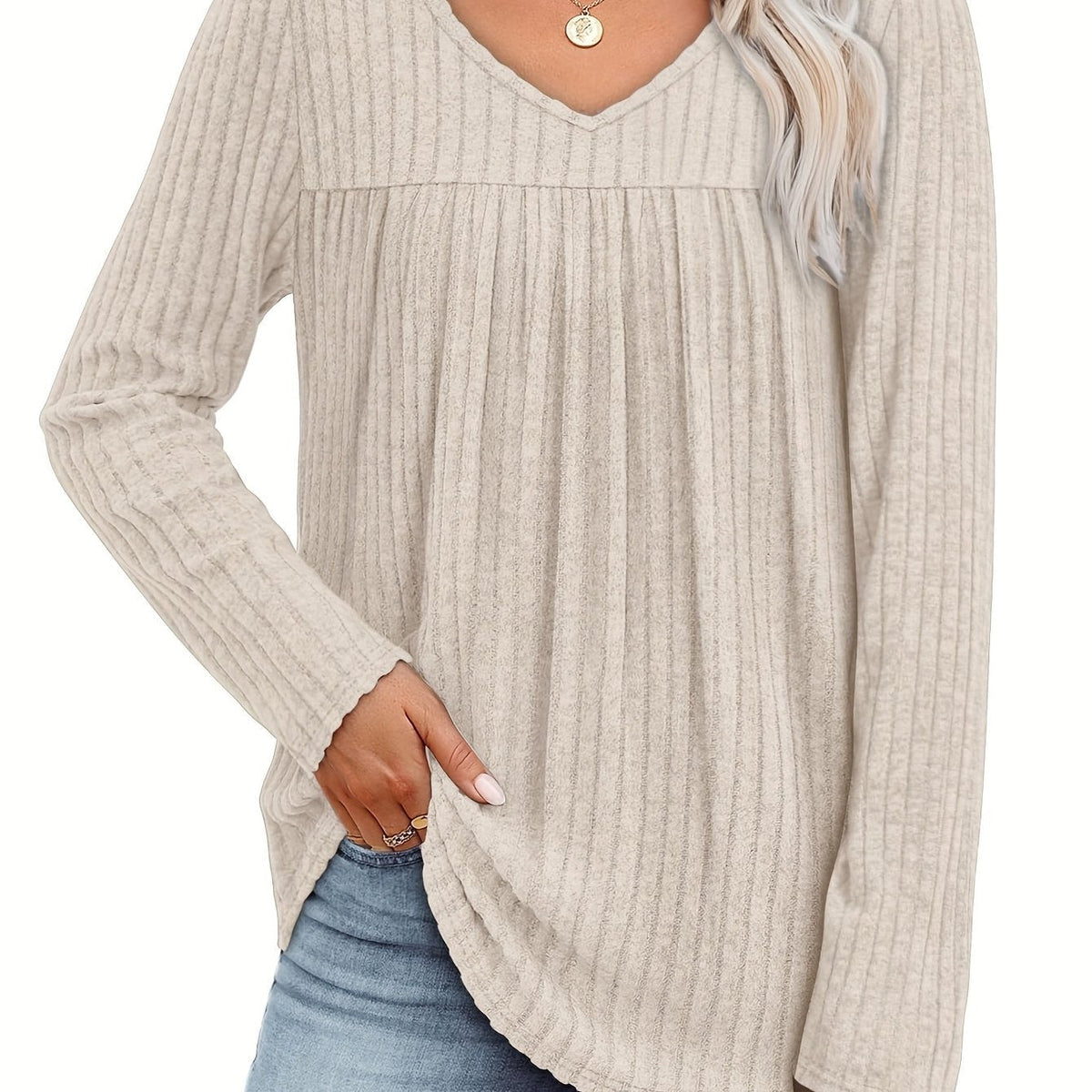 Helle™ | Let strikbluse med V-hals