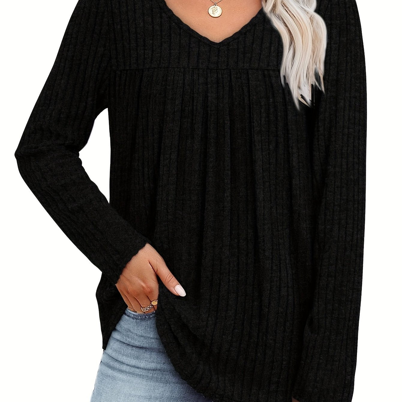 Helle™ | Let strikbluse med V-hals